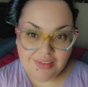 Meet your Posher, Elsa yvette
